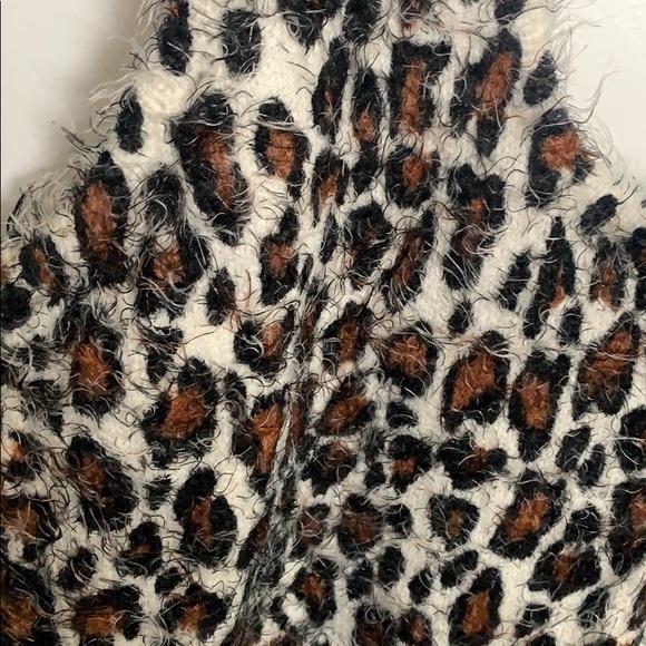 Show Me Your MuMu Ricki Tank Fuzzy Cheetah Size M - Picture 4 of 5
